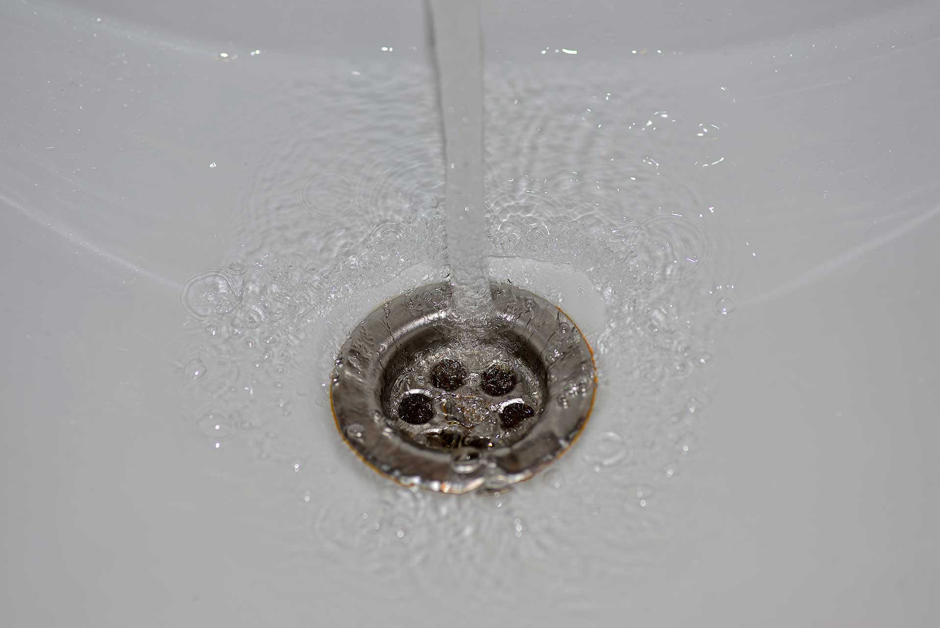 A2B Drains provides services to unblock blocked sinks and drains for properties in Cardiff.